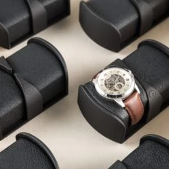 Klingenthal Uhrenbeweger Rechts-Links-Lauf Bis 2200U/d 12 Uhren RGB-LED Touch Abschließbar -Haushaltsgeräte Geschäft 10029479 yy 0007 logo