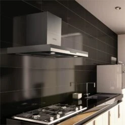 Finessa Dunstabzugshaube Umluftset 90cm 635 M³/h 2 Aktivkohlefilter -Haushaltsgeräte Geschäft 60002301 yy 0003 ambient Klarstein Finessa Dunstabzugshaube Edelstahl